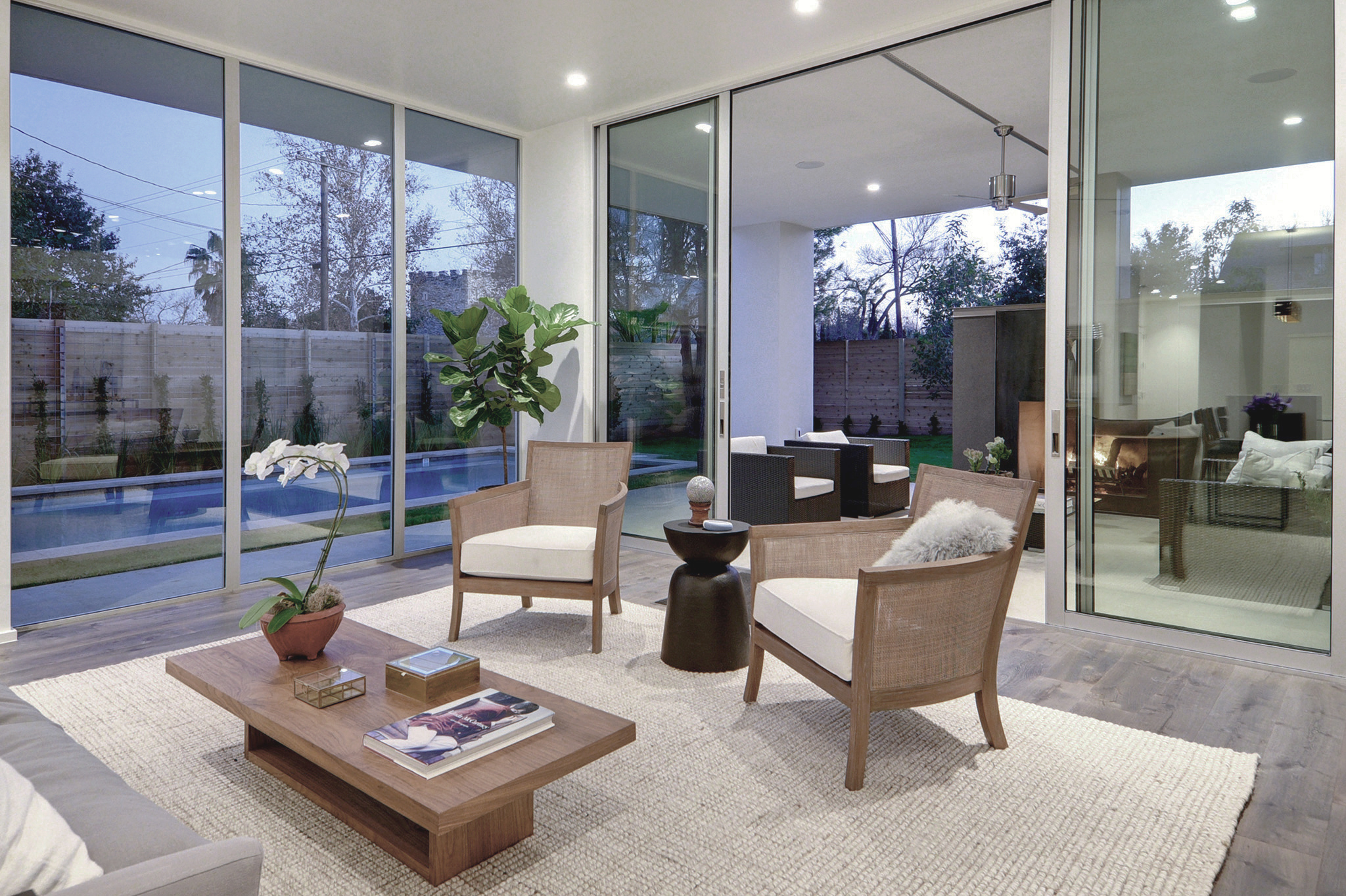 041 RealEstate2018 S